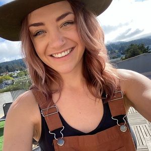 Meet your Posher, Kelsey